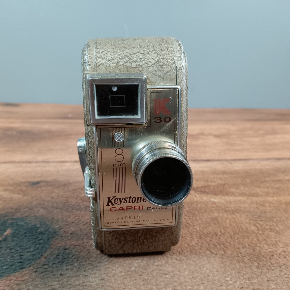 Keystone Capri Deluxe K-30 8mm Movie Camera Vintage 1950s Made in USA f1.9 Lens
